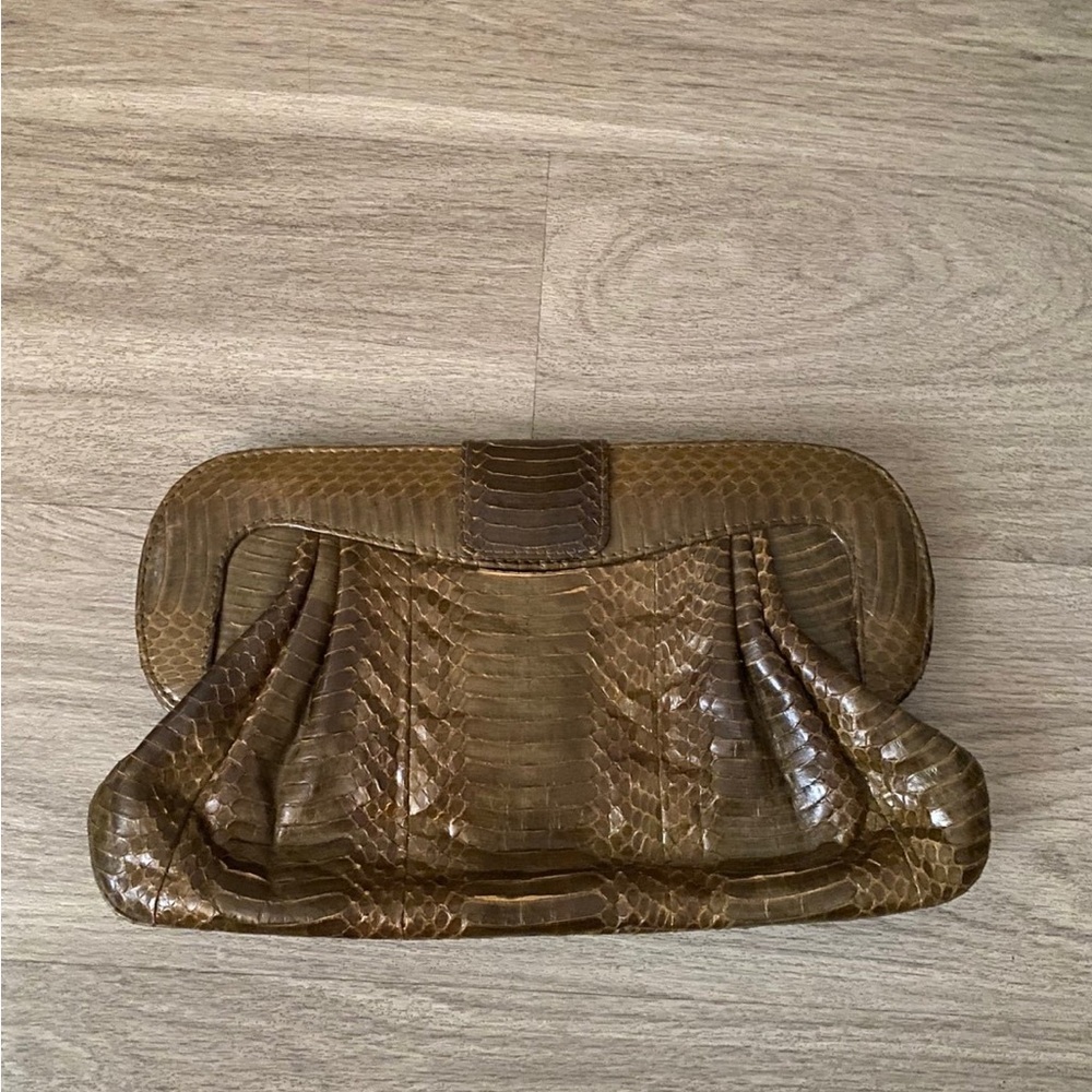 Chic Brown Crocodile-Embossed Clutch